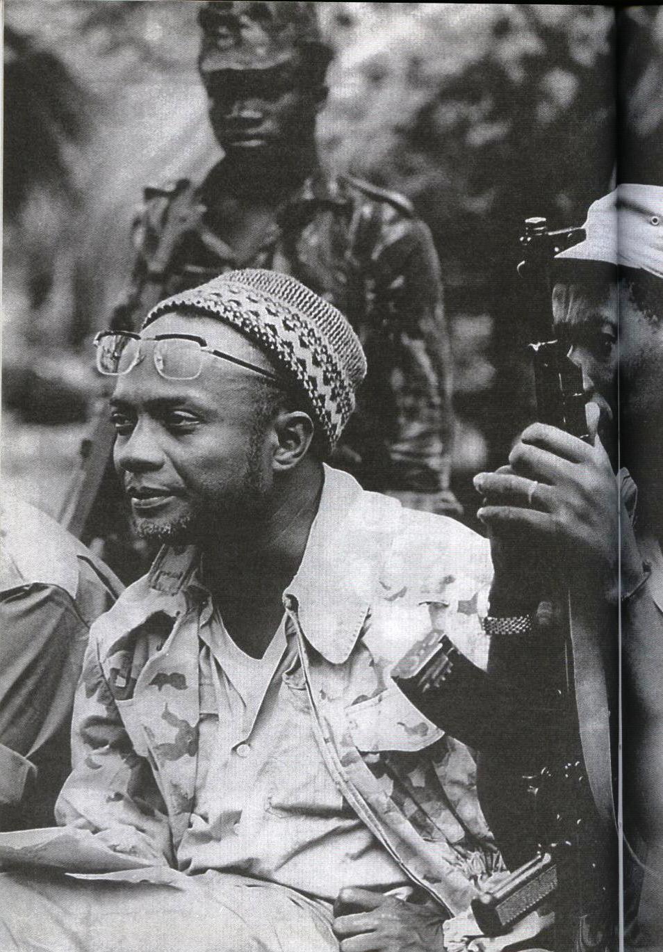 AMILCAR CABRAL EM PRIMEIRO PLANO