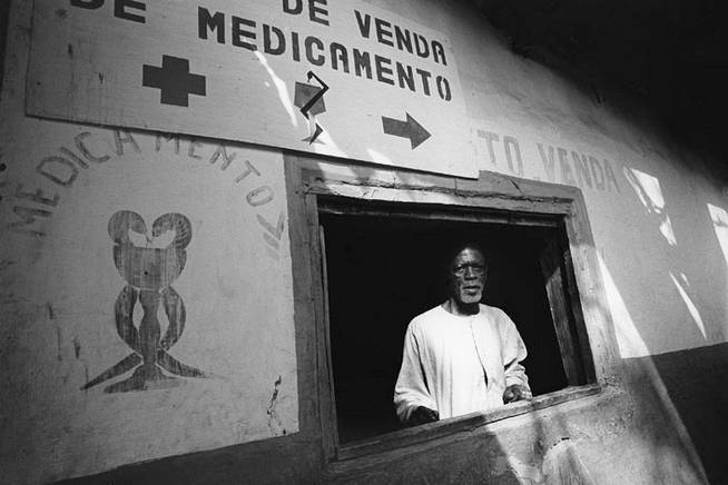 Ingor, Janeiro de 2005, o farmacutico. Foto de Ernst Schade